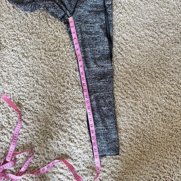 Lululemon Pace Perfect Legging - Picture 12 of 12